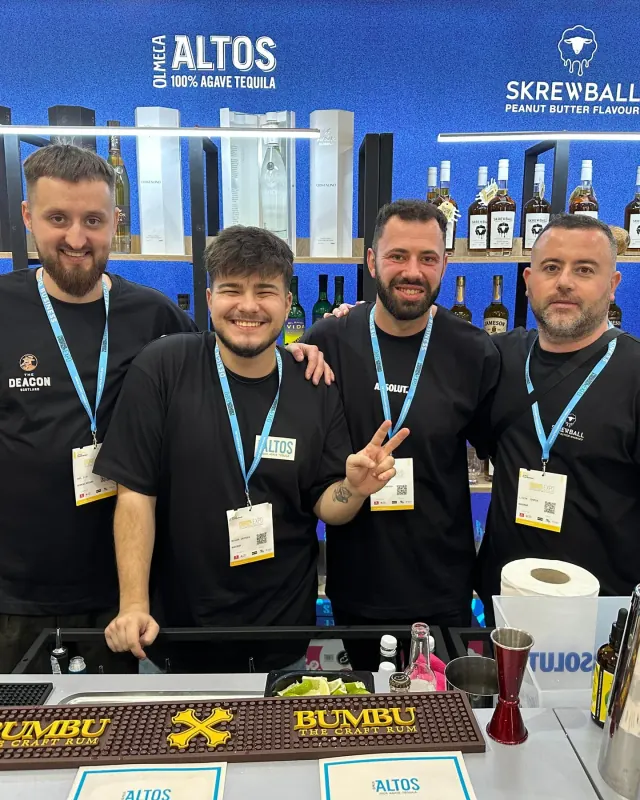 Echipa de barmani la Food Service & Hospitality Expo